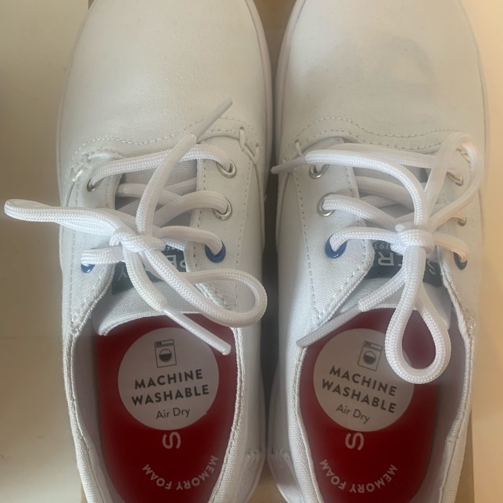 Brand new kids unisex Sperry Bodie white washable tennis shoes big kids size 1 - Picture 4 of 8